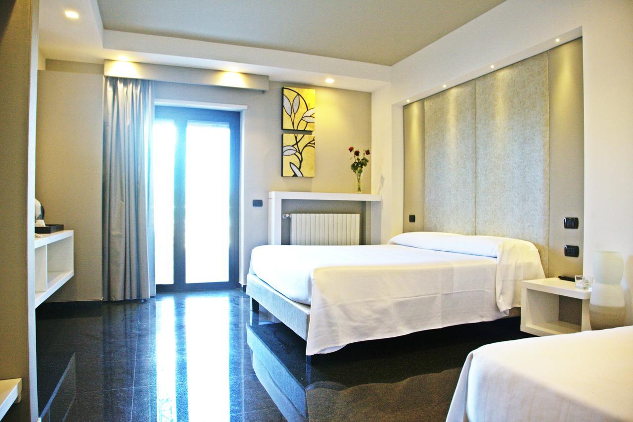 Foglie D' Acqua Bed & Breakfast Бишелие Екстериор снимка